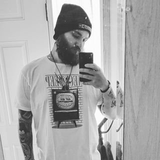 kodiewithak's profile picture. 👨‍👧‍👦 Father of two
💻 Software Engineer / Business Owner @fivefifteencom
🎸 Musician
🛠️ Mechanical hobbyist
🏍️ Motorcycle enthusiast