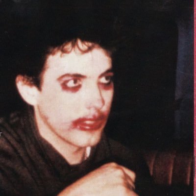 uselesslullaby's profile picture. 