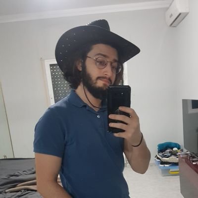 Mr_Slytherin_'s profile picture. Cerrado por vacaciones.