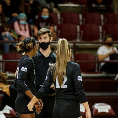 @viterbovhawks MVB Alum🏐