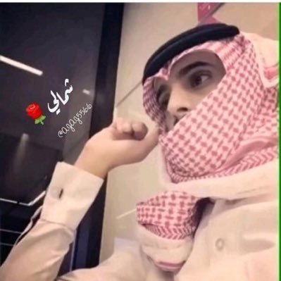 اللي يتابعني عسى اللھہ يحييه يامرحبا مثل المطر في هطوله.