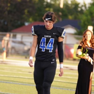 c/o 2022,h-6’3, w-205 | GPA-3.44| SG| linebacker/TE 🏀🏈