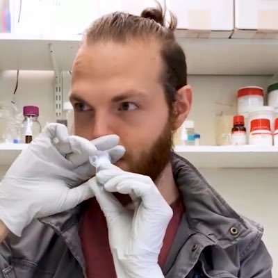 Cofounder, self-experimenter, & vaccine decentralizer at @RADVACproject. Personal account. Disruptive since 2nd grade. He/Him.