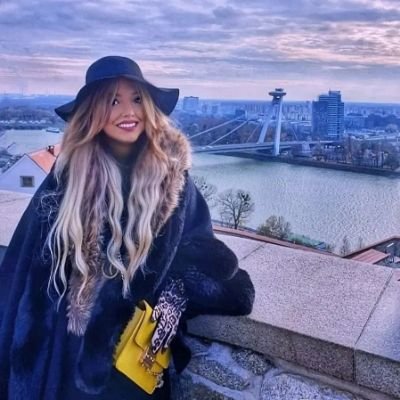 stiklicka's profile picture. 