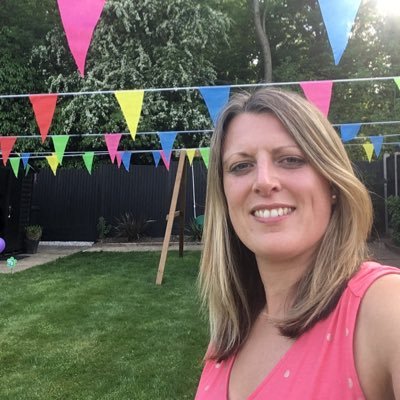Mum to two daughters. ED frontline physio practitioner moving into transformation project management. Sport and drinking gin helps with the juggling 💙