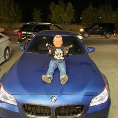 mannyyhdez's profile picture. 