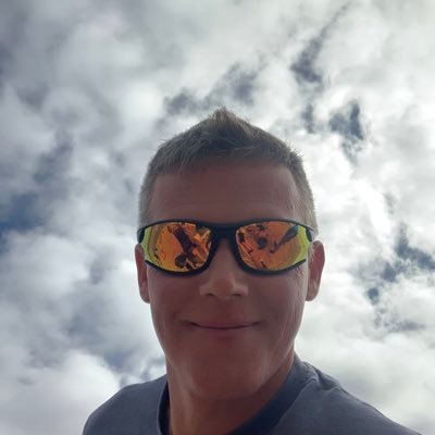 DarrenHalpin10's profile picture. Proud Dad, Cornishman, On Call Firefighter, FBU RDS Representative, Gooner , Oasis fan, Cyclist, Football Fan/Player and Coach ⚽️ all views/opinions are my own