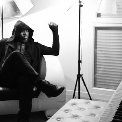 Angy56018943's profile picture. Artiste chanteur