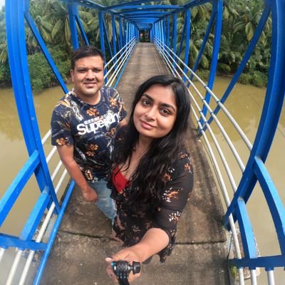 Hi we are a couple 💑from India🇮🇳. 🌎We love to travel the world.