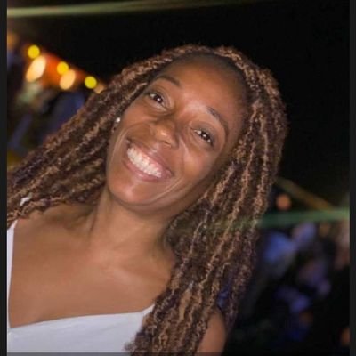 Lauralvares2's profile picture. Edjannos🌹🤗 mom😍