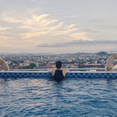 riosandaljepit's profile picture.