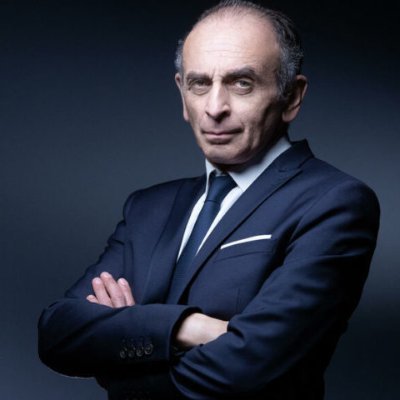 On this page you will find videos about Eric Zemmour with English subtitles. 
(this is NOT an official account)