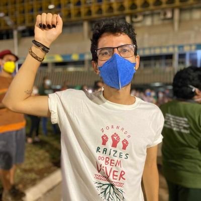 Gay. Vegano. Ecossocialista.

📍Ele/dele.