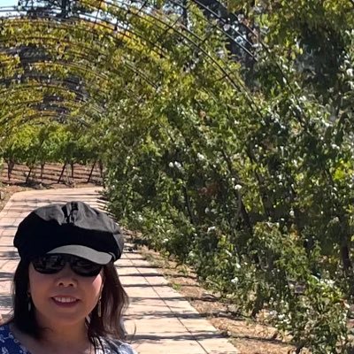 AnnieAddams1's profile picture. 