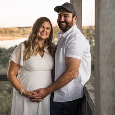 kelsey_dempsey's profile picture. Roo & Ro’s Mama 🌷🌿 04:19:15              Tiny Renning arriving 10:21