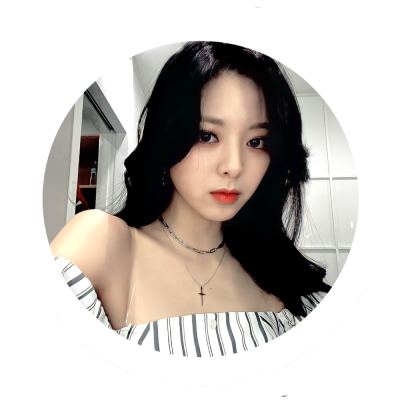 2003 ୨♡︎୧ with ribbon twirls like flames, a redolence sparks in her eyes tell you a story of mafia lurking around the town in the ninth oeuvre of december.