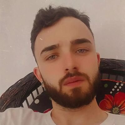 O fim não tem fim!
Sagitariano♐️
Jogador nato de Brawl Stars! Nick: PH GADERNAL! #9Q8J0YQYJ