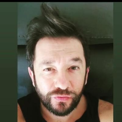 lionizm's profile picture. 