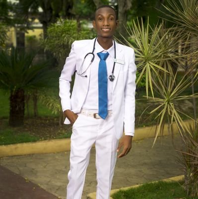 MarcArthurJean3's profile picture. Fais ce que tu DOIS faire jusqu’à ce que tu puisses faire ce que tu VEUX faire