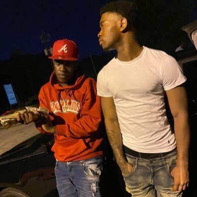 IG: standupfresh_ 🇱🇷 “problem child” out now link in bio