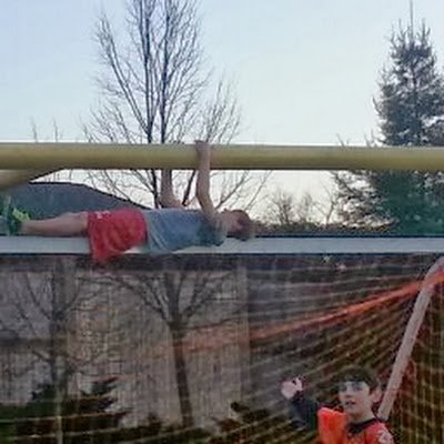 ZeeveAlex's profile picture. 