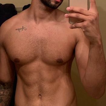 contenido para adultos 😈videos 100% caseros retweet y subo muchos mas 🌚 pregunta por el pack de fotos y videos info al DM 🤩