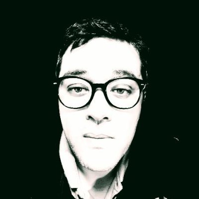 Si llegas como susurro
te escucharé,
pero si llegas como mujer
no sé que haría
con todo lo que mis manos
desearían hacerte..............
