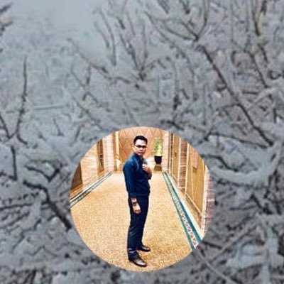 ridriddik's profile picture. LIFE IS TOO SHORT 🏁