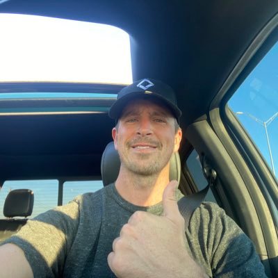 WealthConsult's profile picture. CEO 📈hack runner 🏃🏻‍♂️A&M loyal Texan