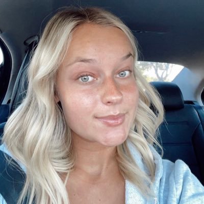 briellehugh's profile picture. 19