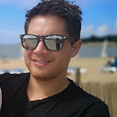 YoanLaumond's profile picture. Voir le monde différemment