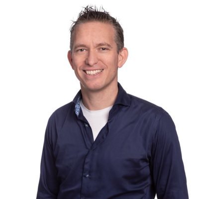 Trainer | Docent | Communicatieve Vaardigheden | Ondernemend | Reizen | Sporten | Levensgenieter | Bovenal: gelukkige vader & echtgenoot