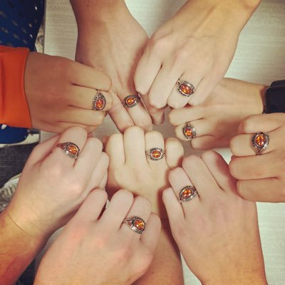 🥎 Official Twitter account of Illini Bluffs softball 🥎 2019, 2023, 2024 1A State Runner-Up 🥎2021 1A State Champions🥎 2022 1A State Champions 🥎