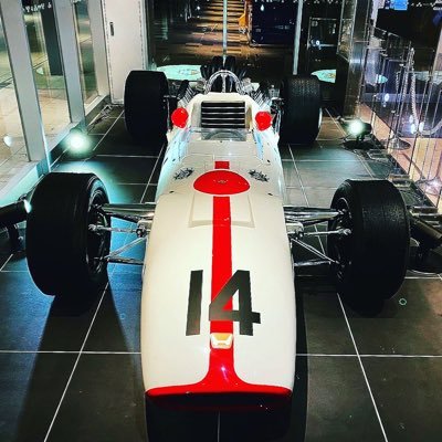 HONDAラストイヤーにF1に出会い、その魅力にすっかりハマっています🏎️✨ https://t.co/XhNZr7sdGY←この動画が大好きでF1の1(one)と犬の鳴き声のワンワンをかけてアカウント名にしてみました😃 2026年 HONDAがF1に帰って来るのがとても嬉しいです😭 🐕🏎🏁