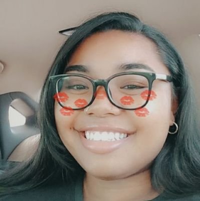 itsbabyygiirrl's profile picture. Don't count the days, make the days count!😁😊 
19 yrs old 
IG: @itsrobyynnnlove