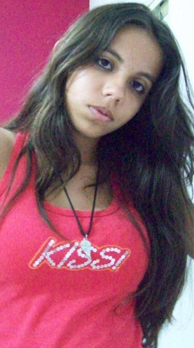 *-* pra que me definir, se vs sempre vao me julgar pelo que vs estao vendo... e nao pelo que realmente eu sou...?!?