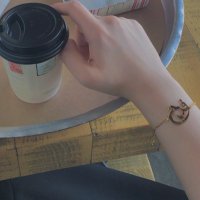 𝔽𝔸ℝ𝔸ℍ (@fhn122) Twitter profile photo