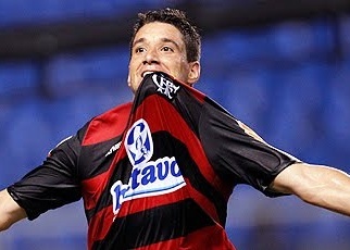 Fã clube Oficial do Thiago neves,criado com o intuito de reunir todos os Fãs do Divo .