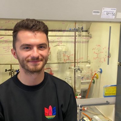 Current Chemistry PhD student at Queen’s University Belfast investigating very small things that like sugar 🧪🔬🦠🥼