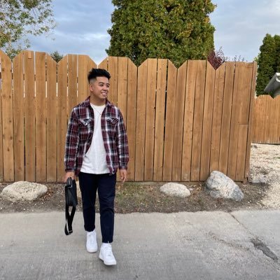 darwinservino's profile picture. 