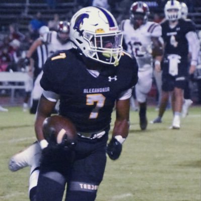 6’0 185 wideout 🏈 alexandria senior high 💛💜  4.5 40 time ⏱ https://t.co/of2DcpzvJp 7️⃣reasons….