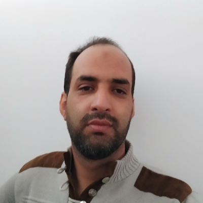 فرزند کوروش بزرگ و پیرو پیامبر گرامی اسلام.
فارس و انقلابی هستم نه پانفارس و ارزشی.
اعتقاداتت برای خودت، اگه ایران رو دوست داری با هم دوستیم