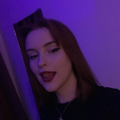 amyjxk's profile picture. vibing