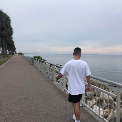 logan_hen13's profile picture. CT | TPA