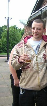 drakey26uk's profile picture. Don't waste your life wanting do somthing about it and have it but the hardest part is keeping it