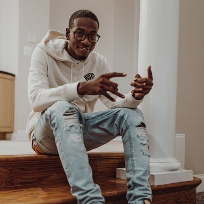 million dollar bail, couldn’t come home Free da gang 🤞🏾🖤