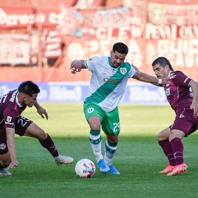 Cuenta dedicada al crack de Leo Flores futuro lateral derecho de #Banfield