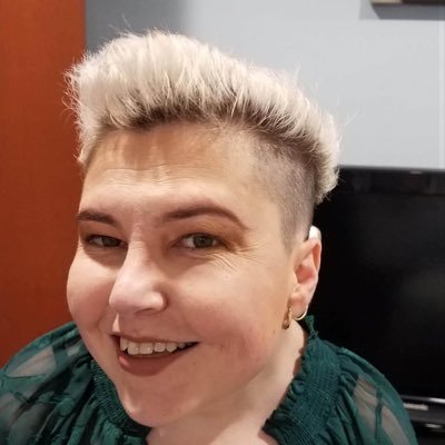 Megzie21 Profile Picture