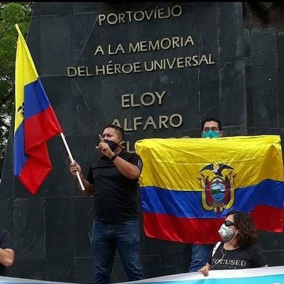 Creo firmemente en las luchas populares, me indigno antes las injusticias, vengo de abajo y soy de izquierda progresista ✌🇪🇨✊🏾