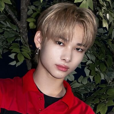 oi_asszriki's profile picture. STREAM!!!!  TAMED-DASHED